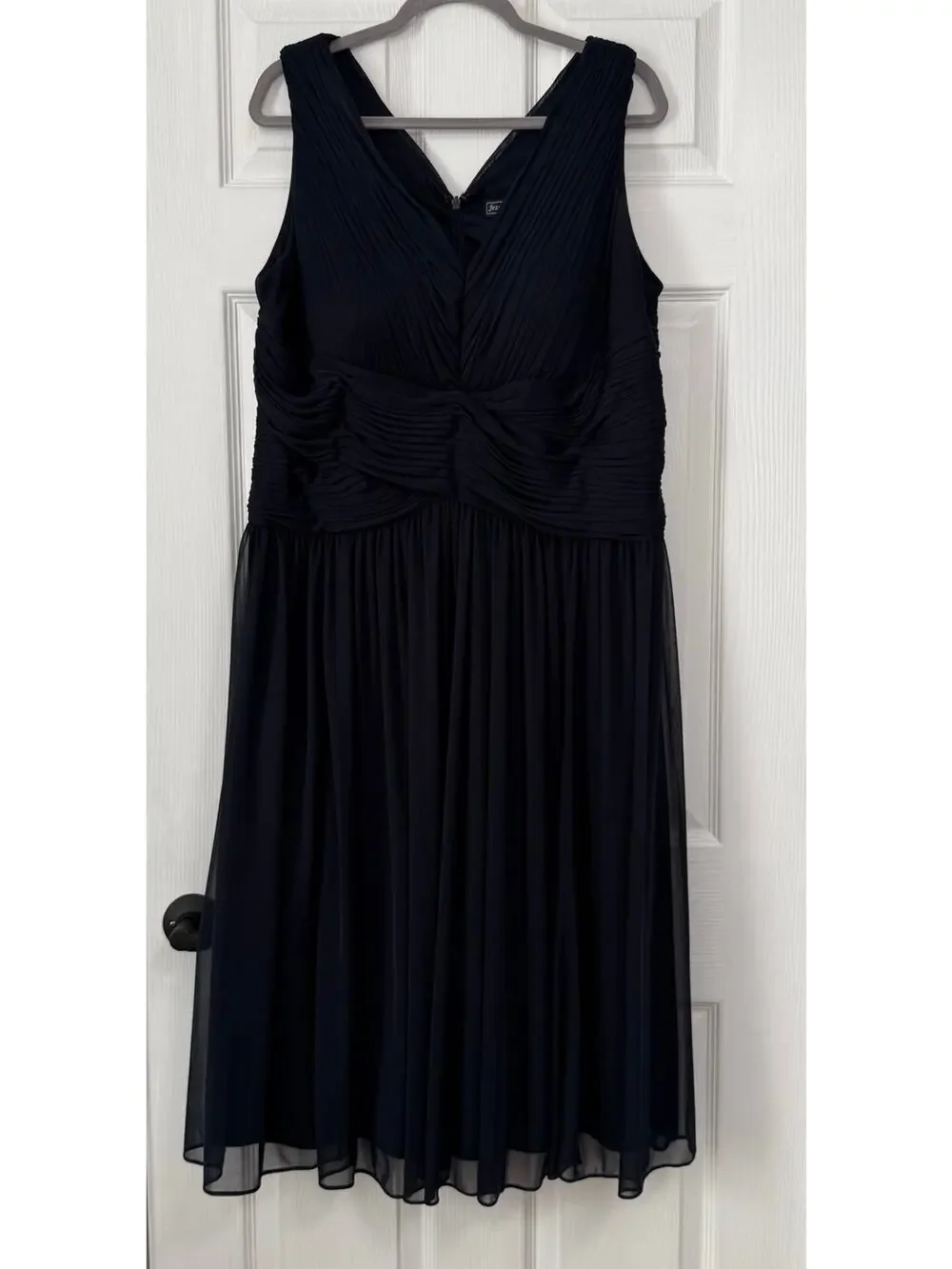 Jessica Howard Women's Navy Chiffon V-Neck Mini Pleat Dress Size 18W - Picture 1 of 11